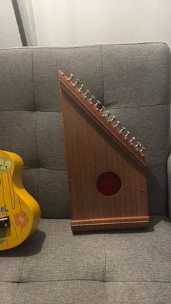 classic 15-string acoustic wooden lap harp
