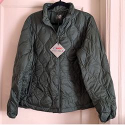 Brand new 32 degrees quilted puffer jacket Women's Size XL