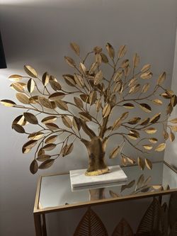 Metal tree