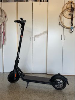Segway f25 Electric Scooter foldable folding SAVE $178 off 47% discount