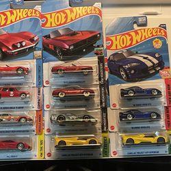 HOT WHEELS 