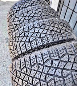 325/65/18 Goodyear Selling a set of 4 tires in excellent condition 🫡