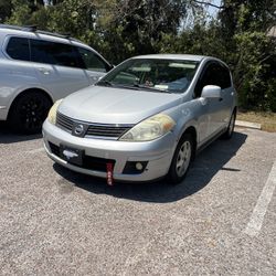 For Sale Nissan Versa 