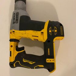 ATOMIC 20V MAX Cordless Ultra-Compact 5/8 in. Hammer Drill and 20V MAX XR Premium Lithium-Ion 5.0Ah Battery