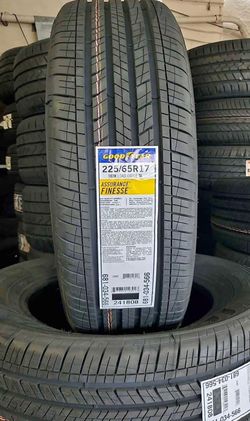 225/65R17 Goodyear Finesse Set Of 4 New Tires