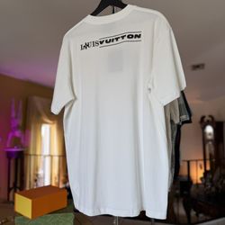 Lv Shirt Size Large 