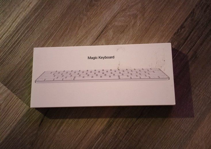 Apple Magic Keyboard  Model A2450