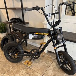 Schwinn 14” Hurricane Compact Electric Bike