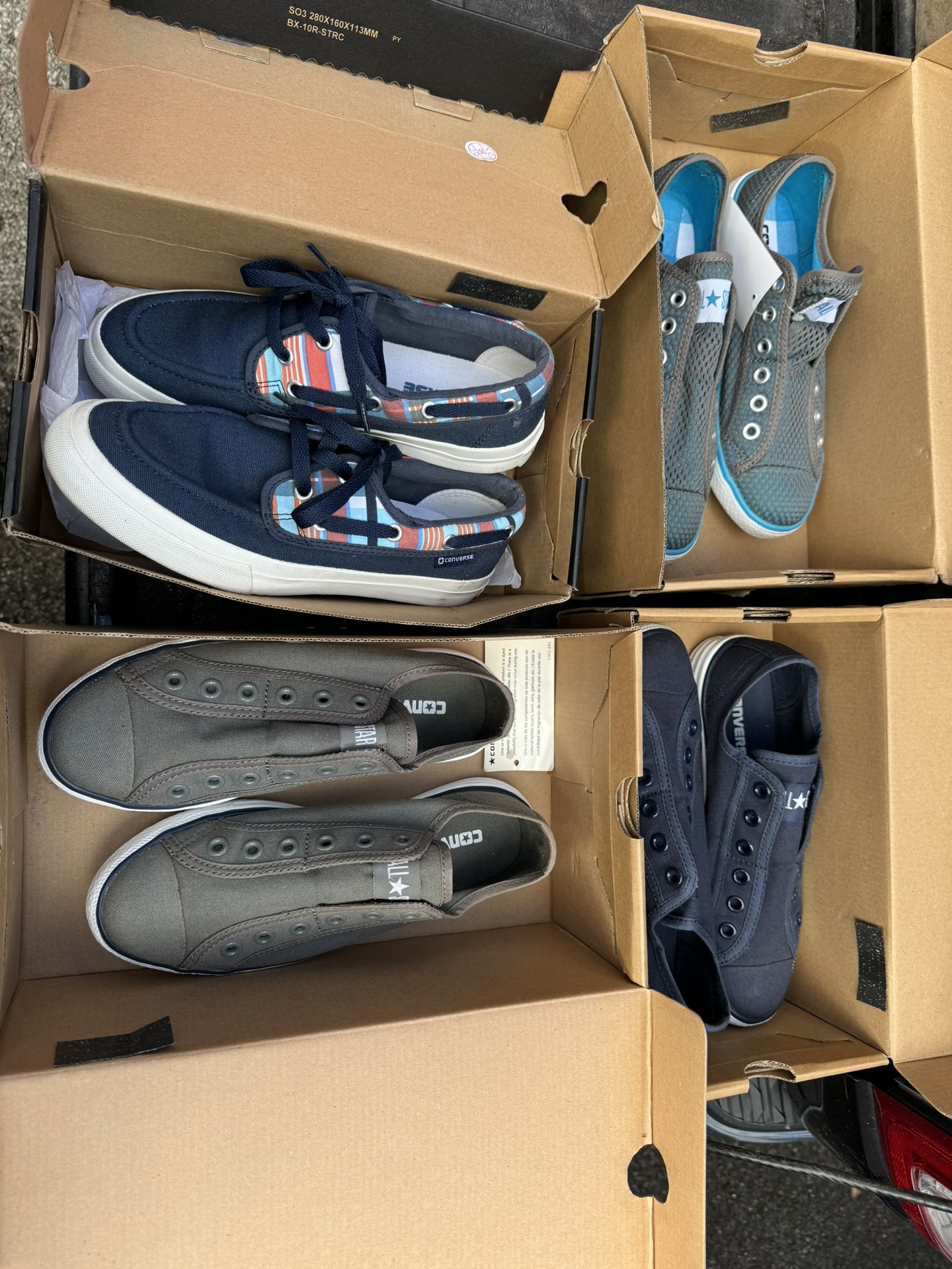 Woman’s NEW Converse Athletic Shoes Size 8 . $25 Dollars a Pair