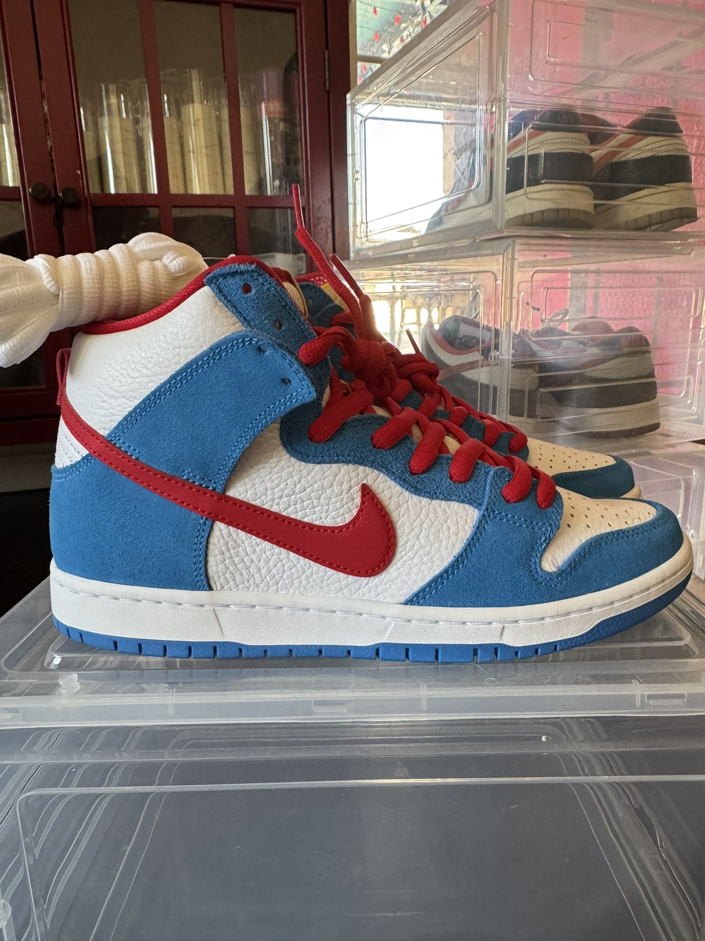 Nike SB Dunk High Pro Doraemon Anime Size 9.5