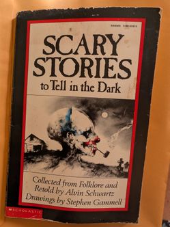 Scary Stories To Tell In The Dark First Edition Book 29 Stories. 1 Song, 109 Pages Halloween Book.
This spooky addition to Alvin Schwartz's popular