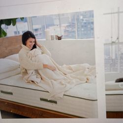 Avocado Organic Mattresses - Twin