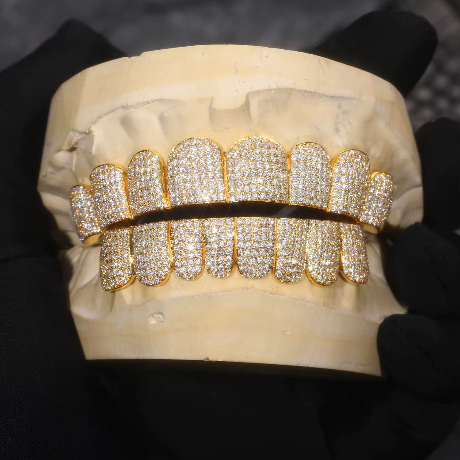 VVS Moissanite “Royal” Gold Grillz (Passes All Diamond Testers)
