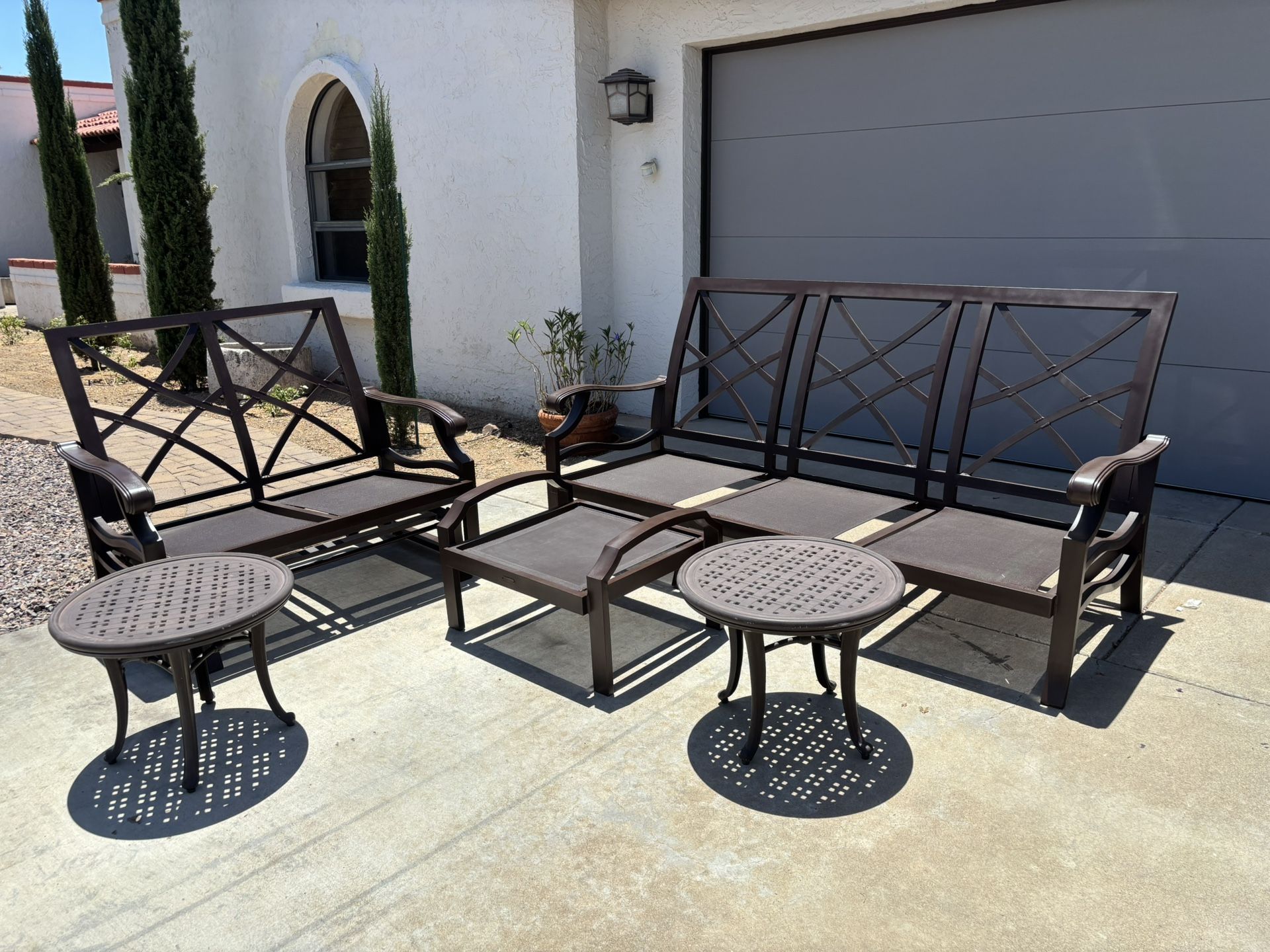 Mallin Patio Furniture