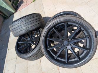 Rohana Staggered Rims
