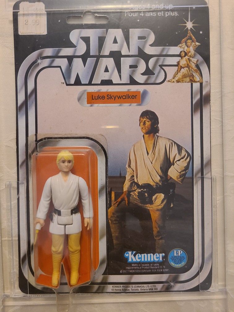 1977 Canadian Luke Skywalker Action Figure DT Double Telescoping Lightsaber on Canadian 12 Back Sealed Card