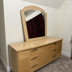 Solid Wood lacquer 4 Piece Bedroom Set