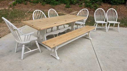 Knotty Pine Raw Wood 7ft Farmhouse Dining Set | Trestle Table, Bench & Windsor Chairs in Smoky White