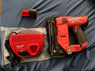 M12 18 gauge Nailer Kit