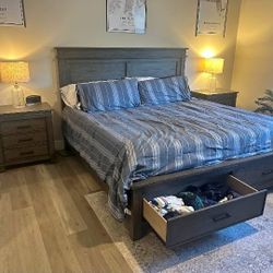 5-pc. Platform Storage KING Bedroom Set