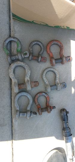Shackles Different Sizes