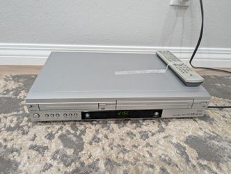 Zenith XBV443 Progressive Scan DVD/VCR Combo player with Remote 