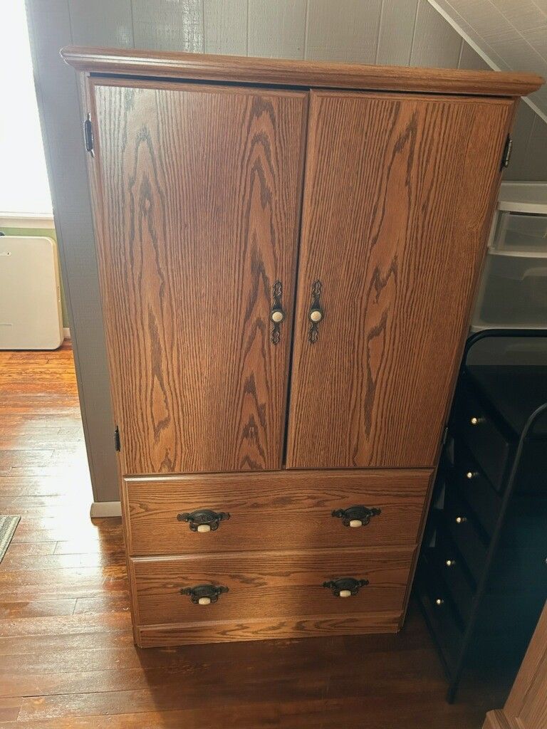 Armoire