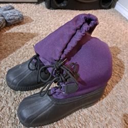 Snow Boots