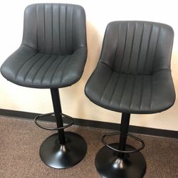 2 Pc Swivel Bar Stools 