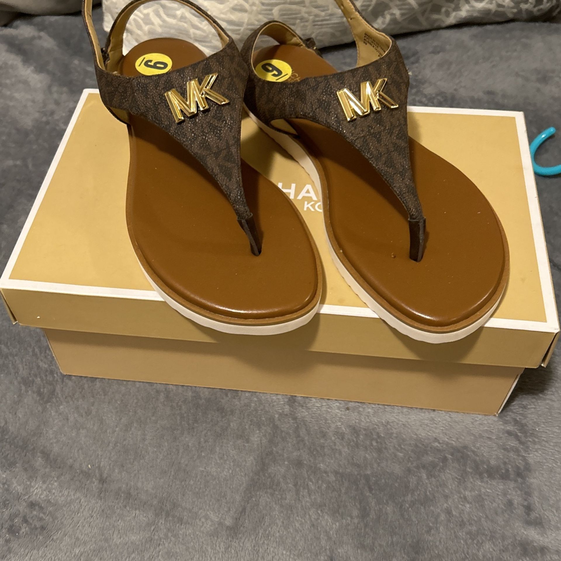 Mk Sandal Size 9