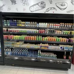 Open-air cooler 8ft brand new with compressor.