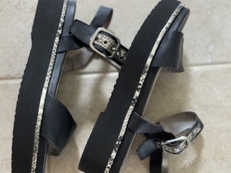 AGL Shoes 37 Euro 7 US New 