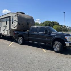 2016 Flagstaff 5th Wheel 