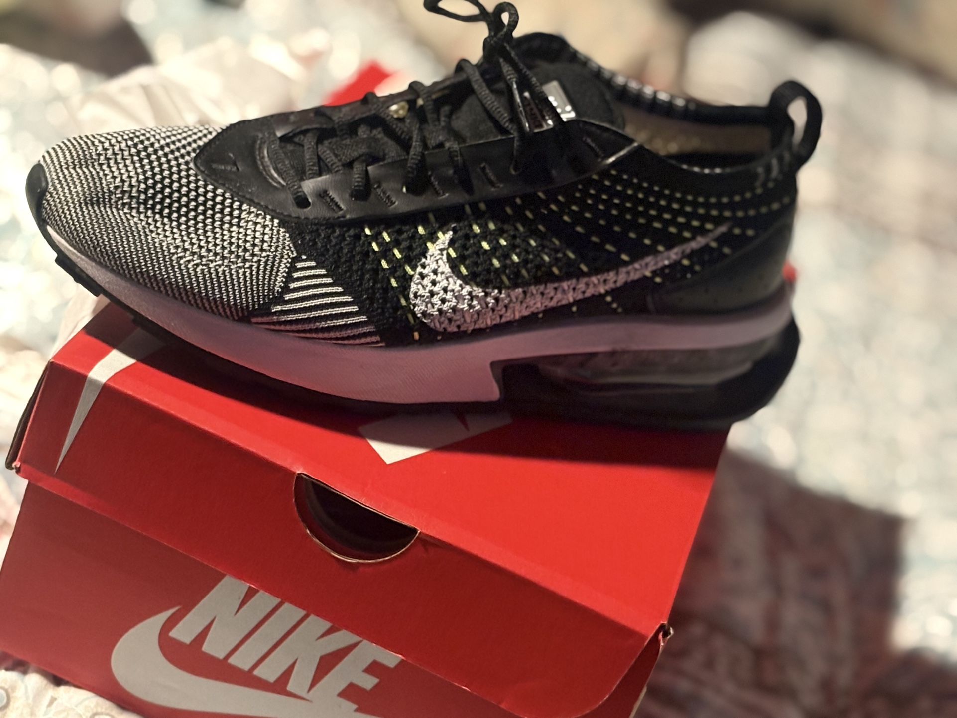 Nike Airmax Flyknit Racer