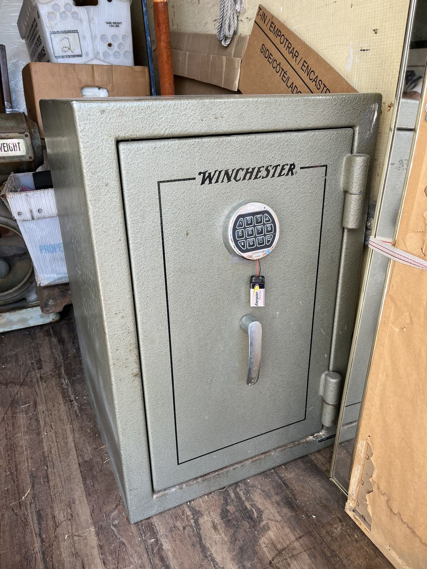 Large Floor Safe Winchester Can’t Open