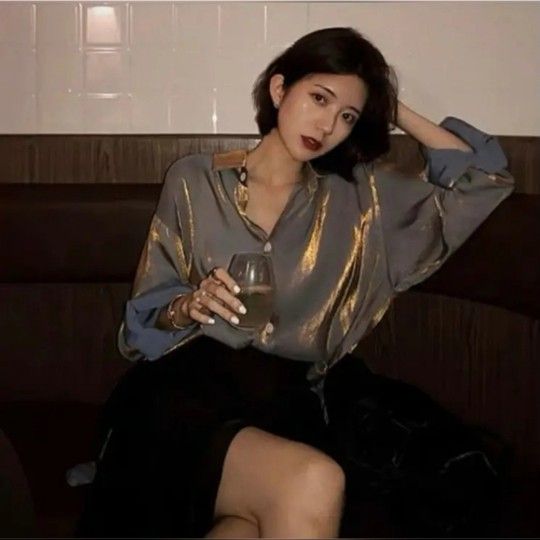 Pearl Color Elegant Polarized Light Long Sleeve Work Office Botton Down Shirt