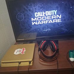 Playstation 4 Slim
