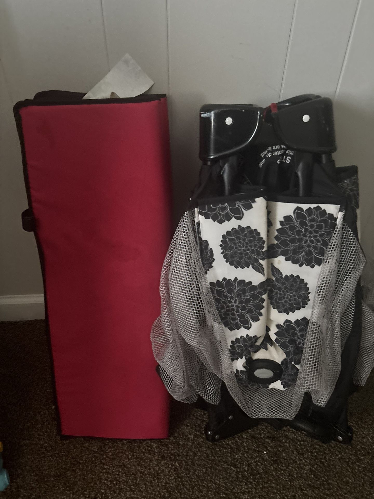 pack in play