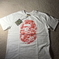 BAPE Camo Big Head Ape Pink/white MEDIUM
