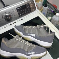 Jordan 11 Low Cool Grey 