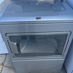 MAYTAG ELECTRIC Dryer 220 Volts