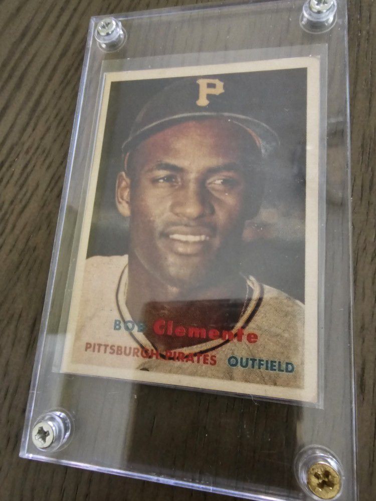 Roberto Clemente 1957 Topps Baseball Card 