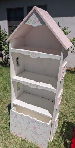 Cute Book Shelf