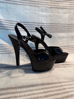 High Heels size 8