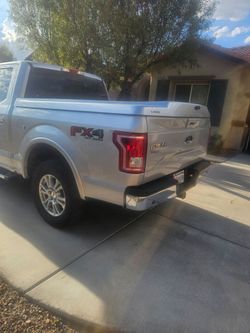 Leer hard tonneau cover