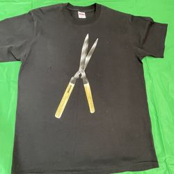 Supreme Tshirt