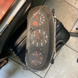 HONDA CIVIC SI OEM CLUSTER LOW MILES! Clean!!!