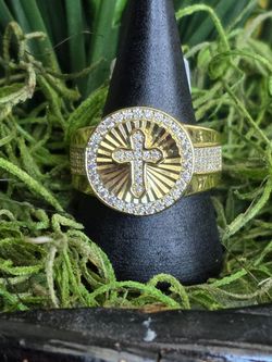 Men’s Cross Moissanite Ring – Size 9 | 14K Gold Plated Solid 925 Sterling Silver | VVS D Moissanites