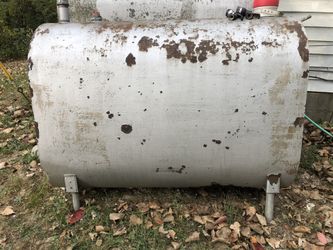 Fuel oil tank