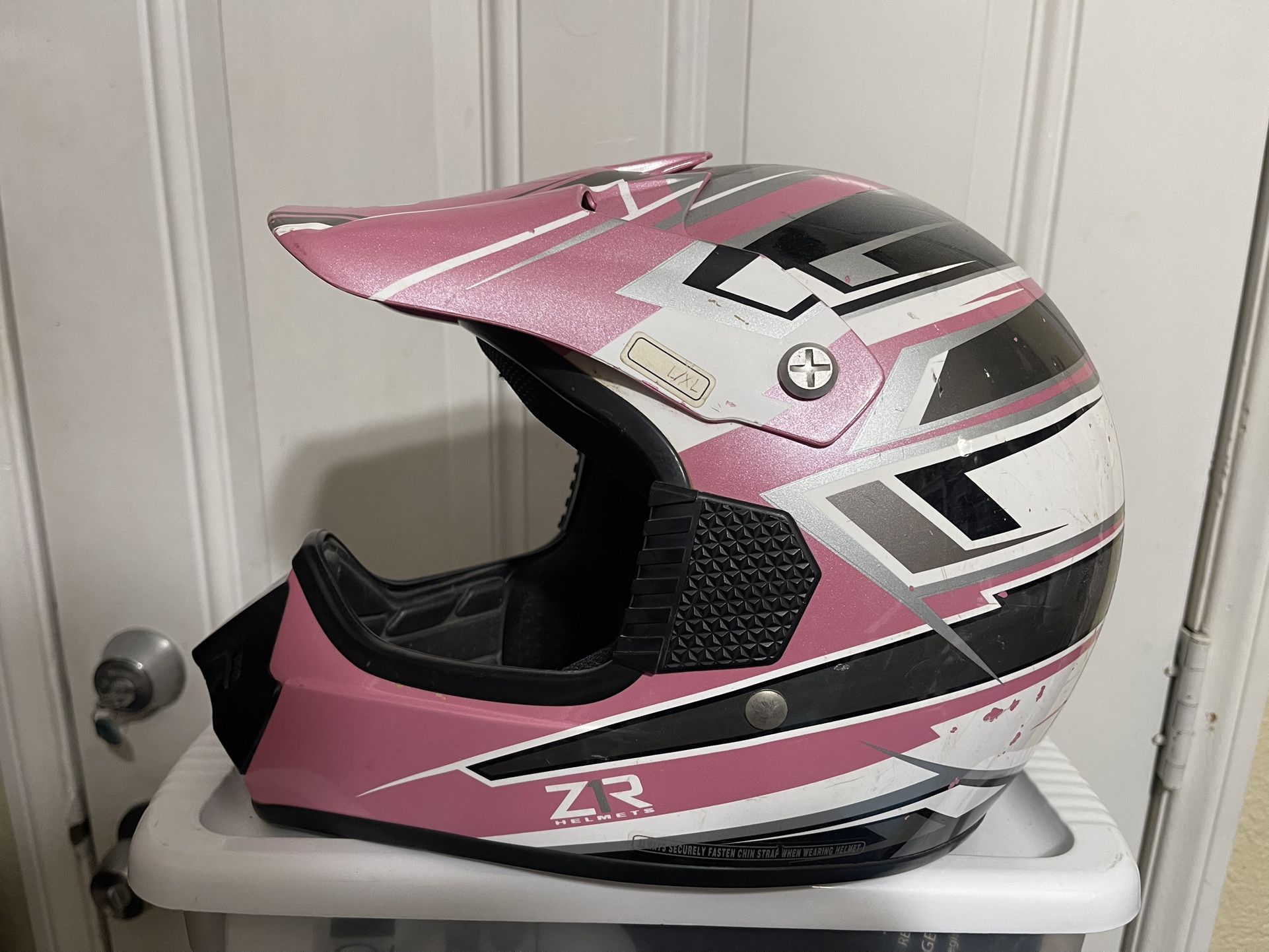 Z1R Helmet Medium/ Large